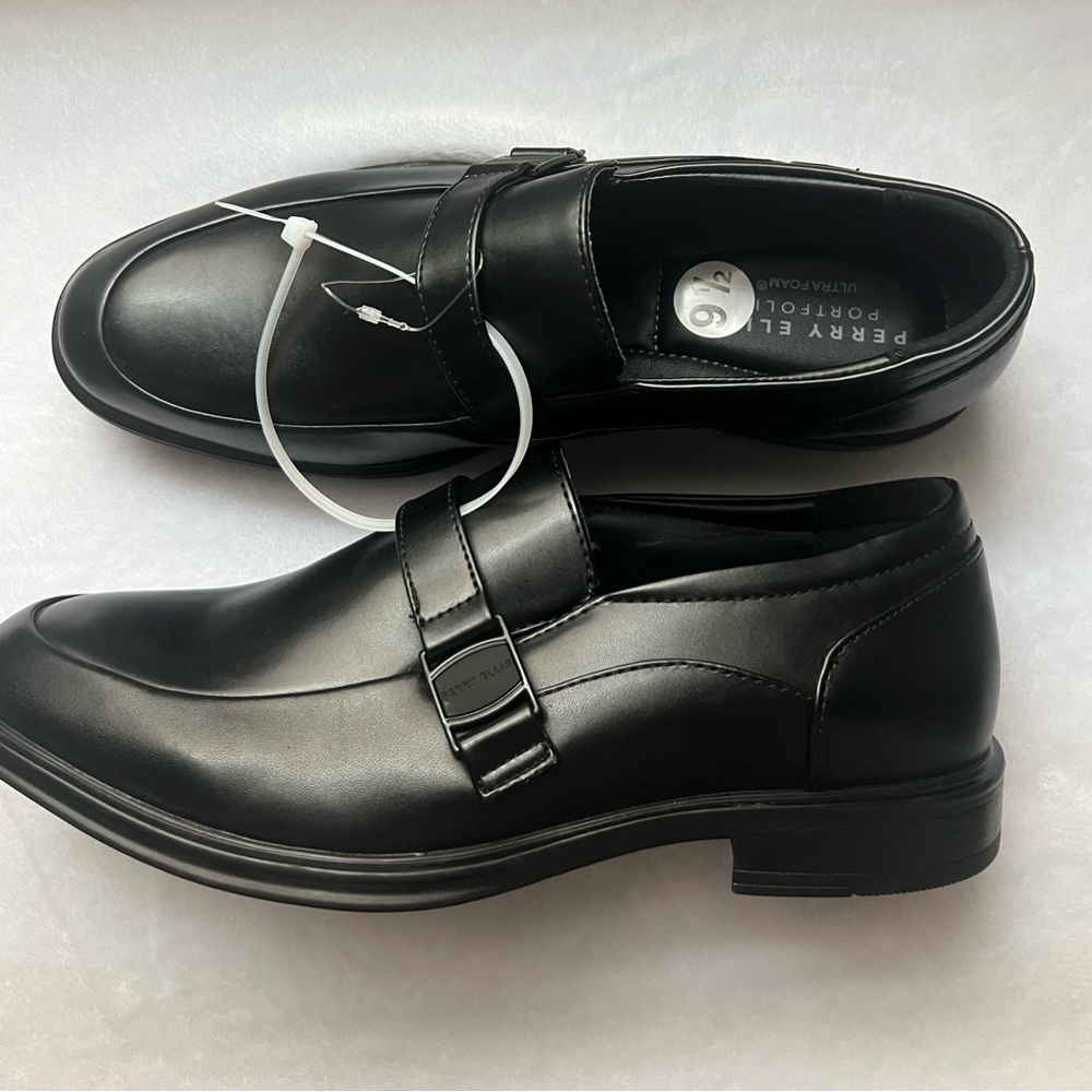 Perry Ellis Men's Classic Black Slip-On Loafers, Size 91/2, NWOT